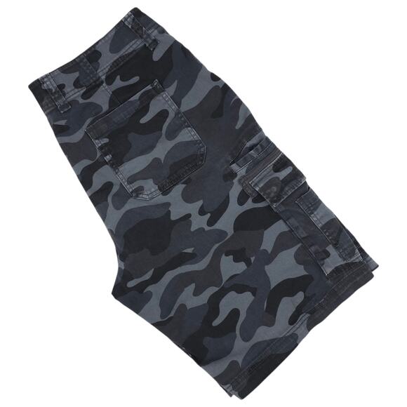 Sun + Stone Cargo Shorts Mens 34 Camo Camouflage Pockets Casual Modern Outdoor - Picture 1 of 13